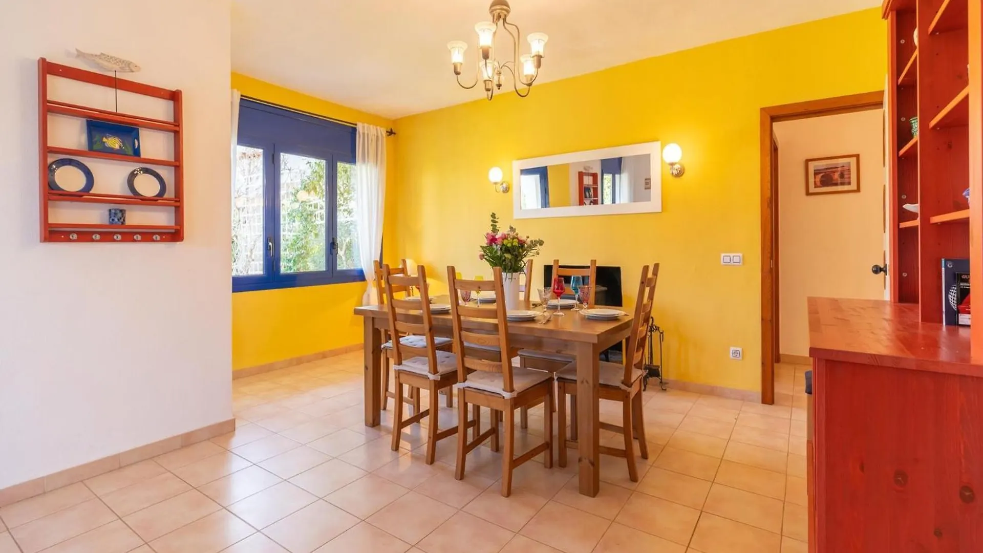 Villa With Private Pool And Large Garden L'Escala