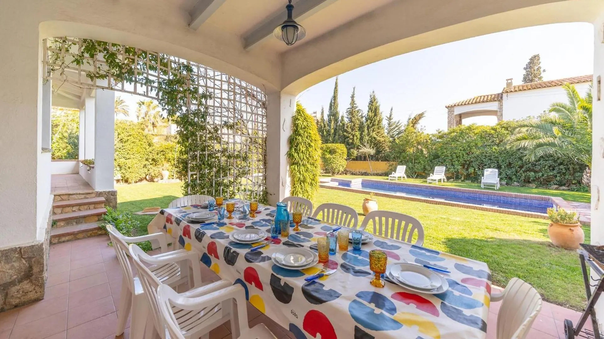 Villa With Private Pool And Large Garden L'Escala